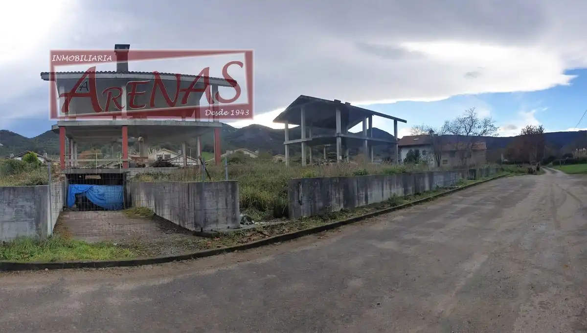 Residential zum Verkauf in Liendo