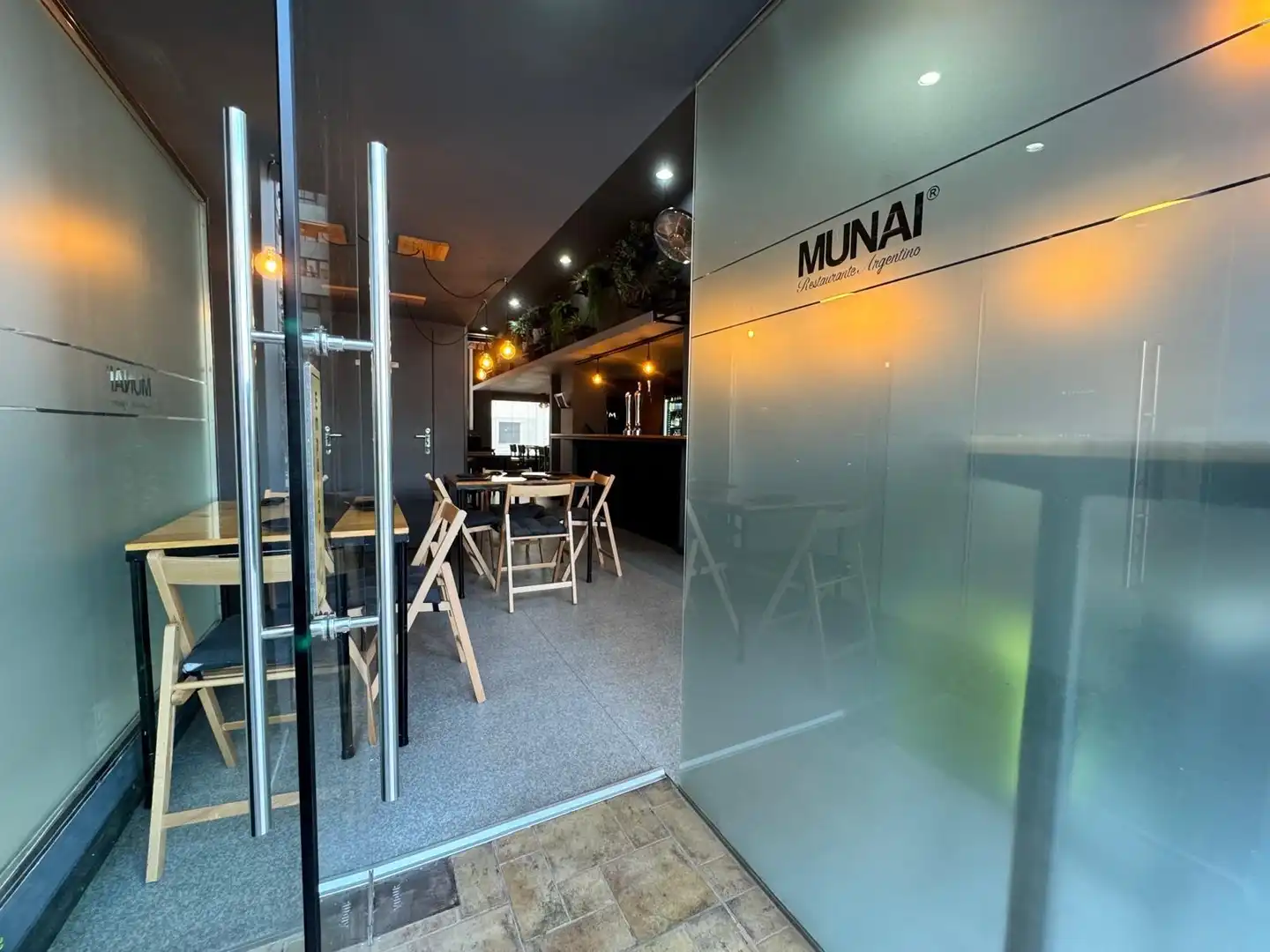 Local en venta en Calle Reina Sofía, Vistalegre