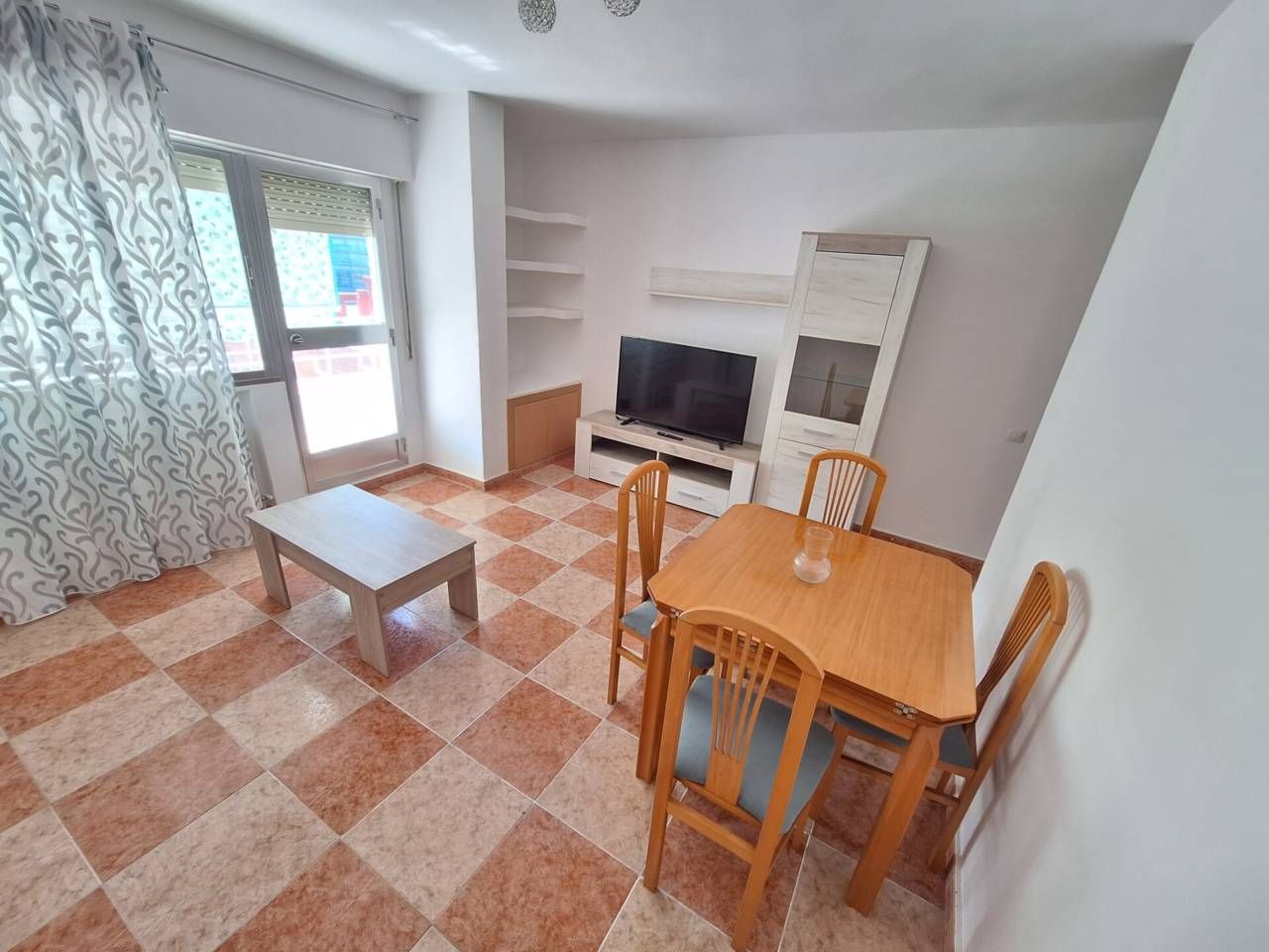 Flat to rent in CASTILLEJOS , Centro