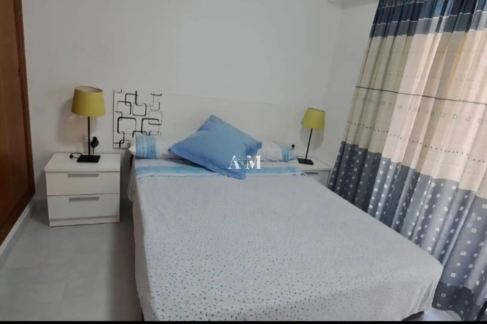 Habitación de Apartamento de alquiler en Torrevieja con Aire acondicionado, Calefacción y Terraza