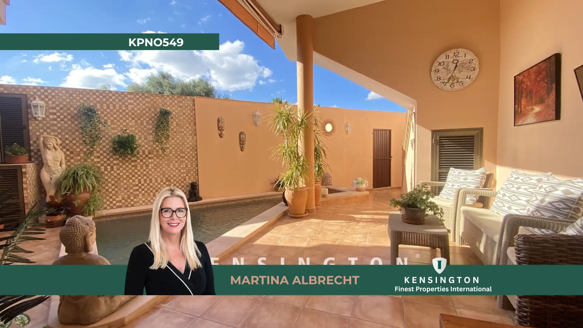 Exterior view of Buildings for sale in Capdepera