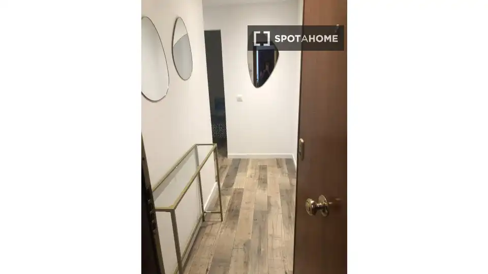 Piso con terraza en alquiler en Ciutat Vella, imagen 6