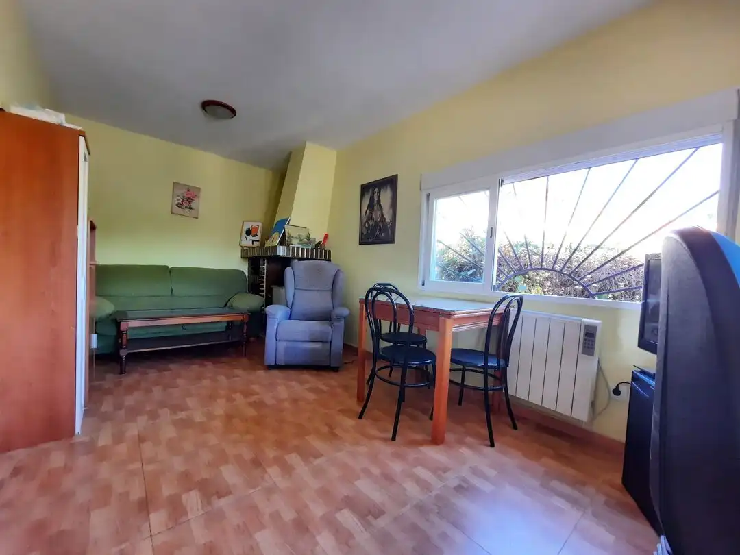 Sala de estar de Casa o chalet en venta en Escalona con Calefacción, Jardín privado y Trastero