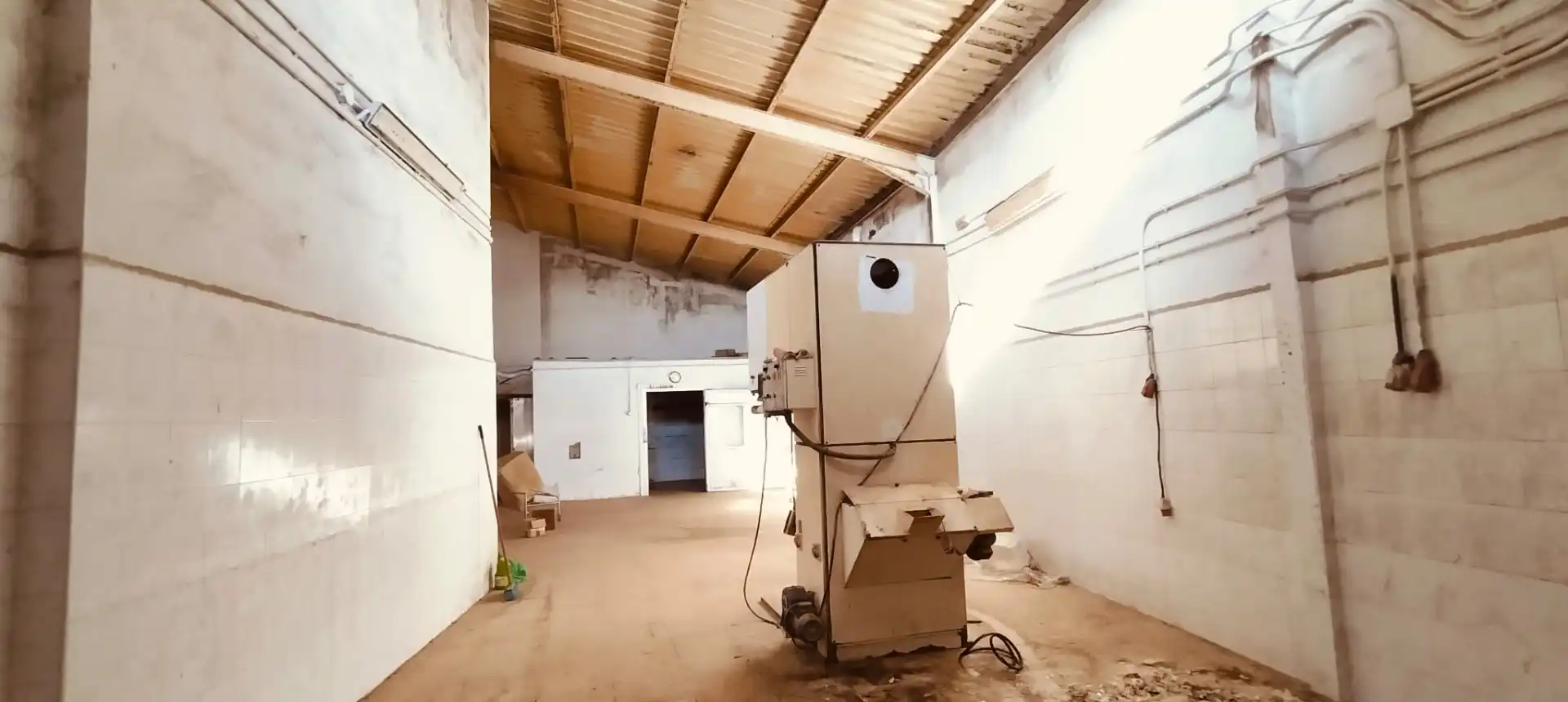 Nau industrial en venda en Puertollano