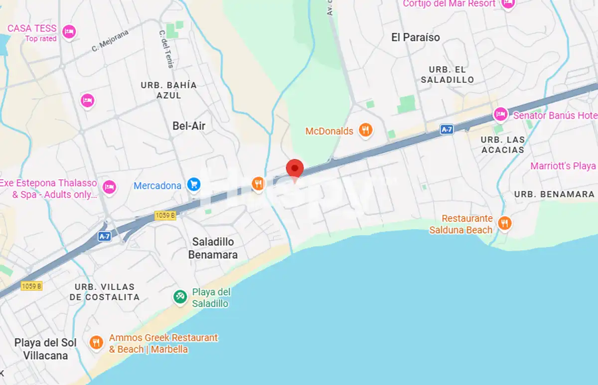 Büro zum Verkauf in Estepona, Málaga
