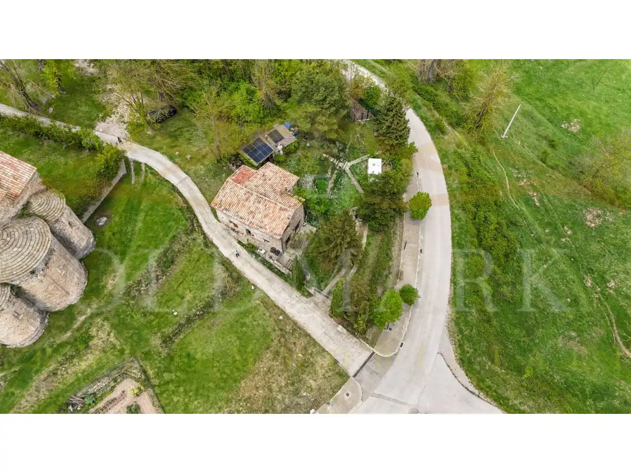 Finca rústica en venta en Sant Jaume de Frontanyà con Calefacción y Jardín privado