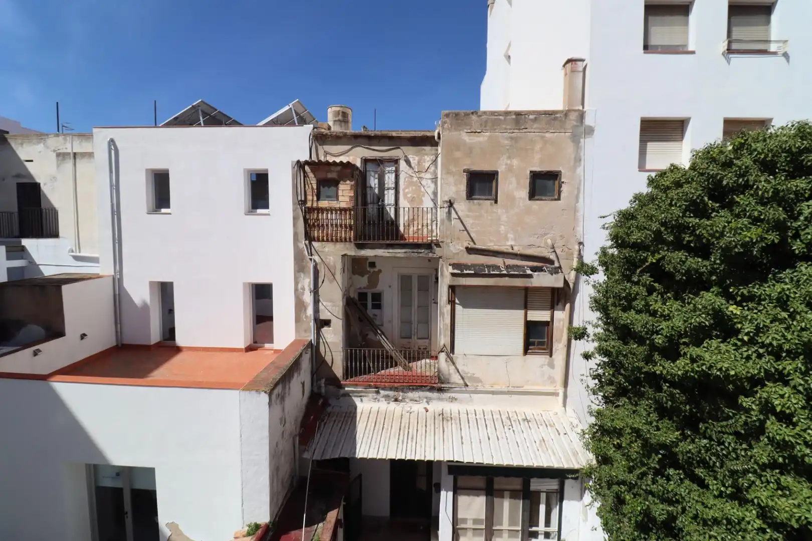 Vista exterior de Casa o xalet en venda en La Ràpita amb Jardí privat i Terrassa