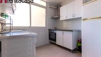 Kitchen of Flat to rent in  Madrid Capital  with Heating, Terrace and Oven