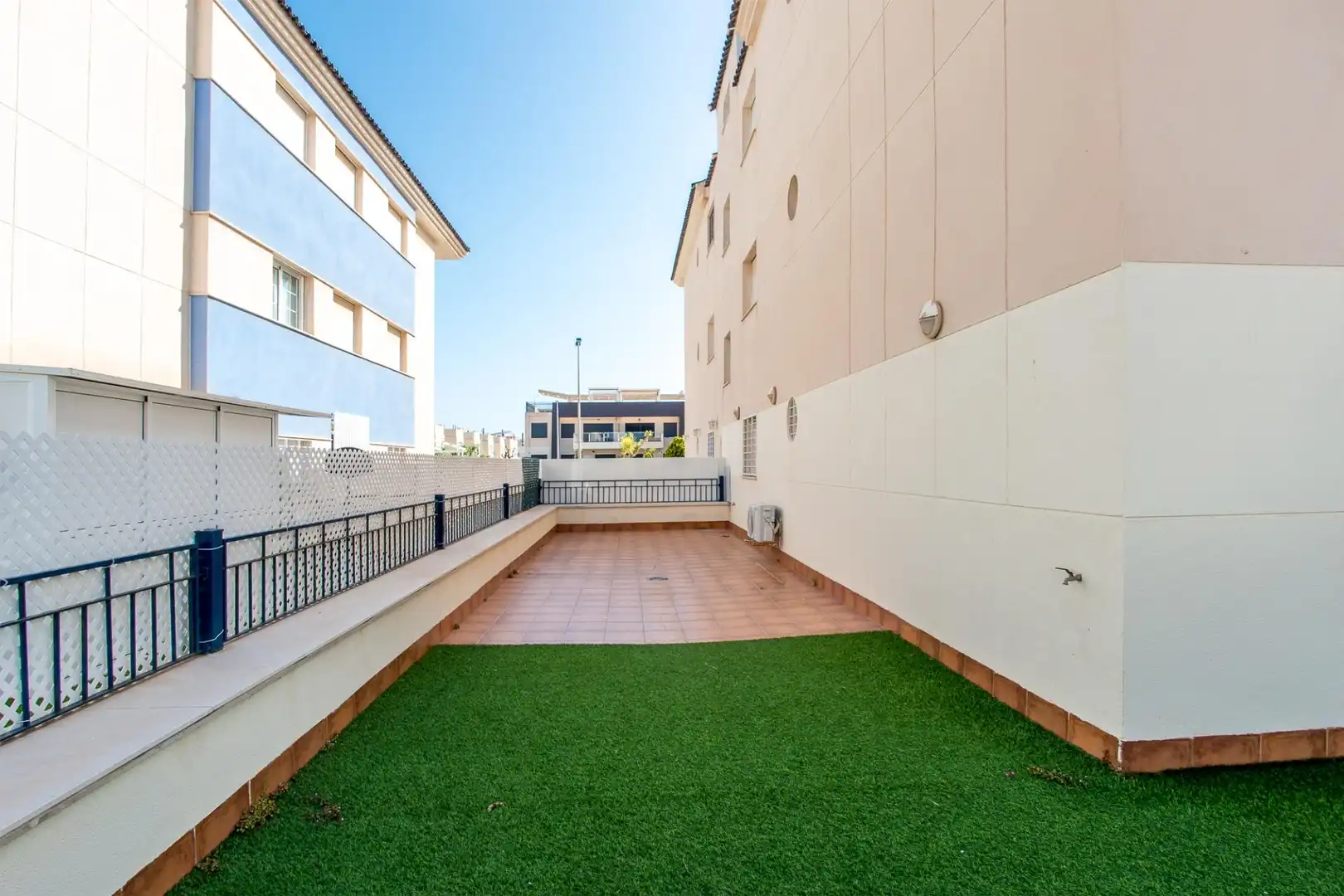 Terrassa de Pis en venda en Pilar de la Horadada amb Aire condicionat, Calefacció i Jardí privat