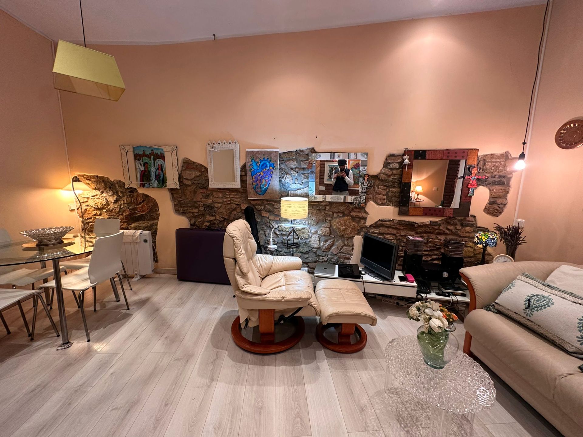 Sala d'estar de Pis en venda en  Barcelona Capital amb Aire condicionat, Parquet i Moblat
