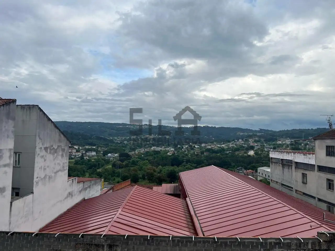 Terraza de Piso en venta en San Cibrao das Viñas con Calefacción y Trastero