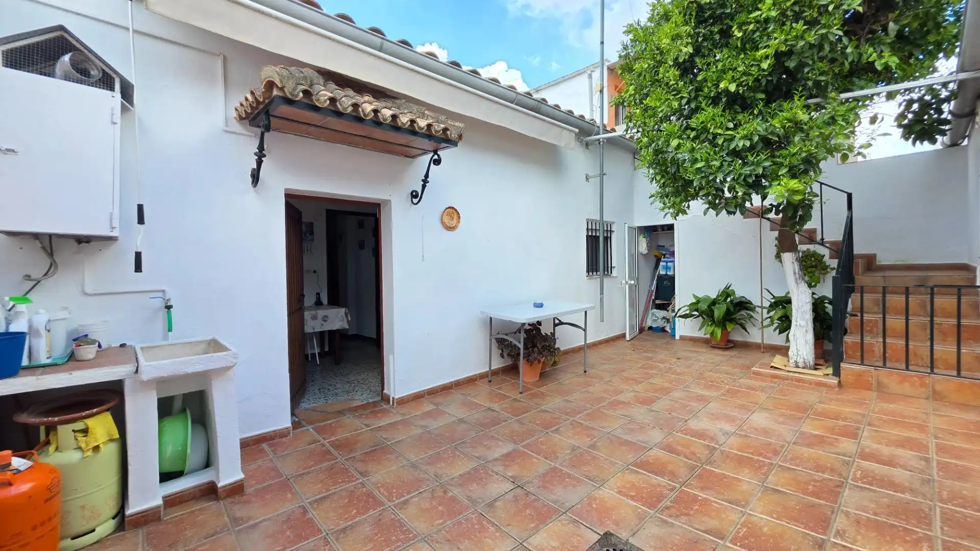 Exterior view of Houses for sale in Arcos de la Frontera  with Private garden and Storage room