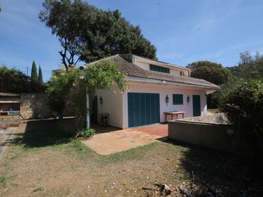 Casa amb piscina en venda a La Roca del Vallès