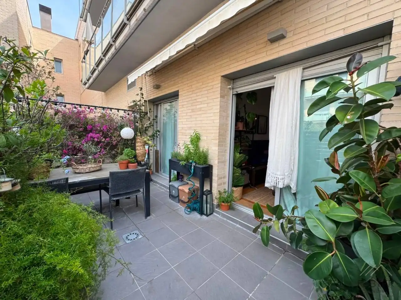 Piso en venta en Calle Sancho Marraco, Montserrat - El Passeig