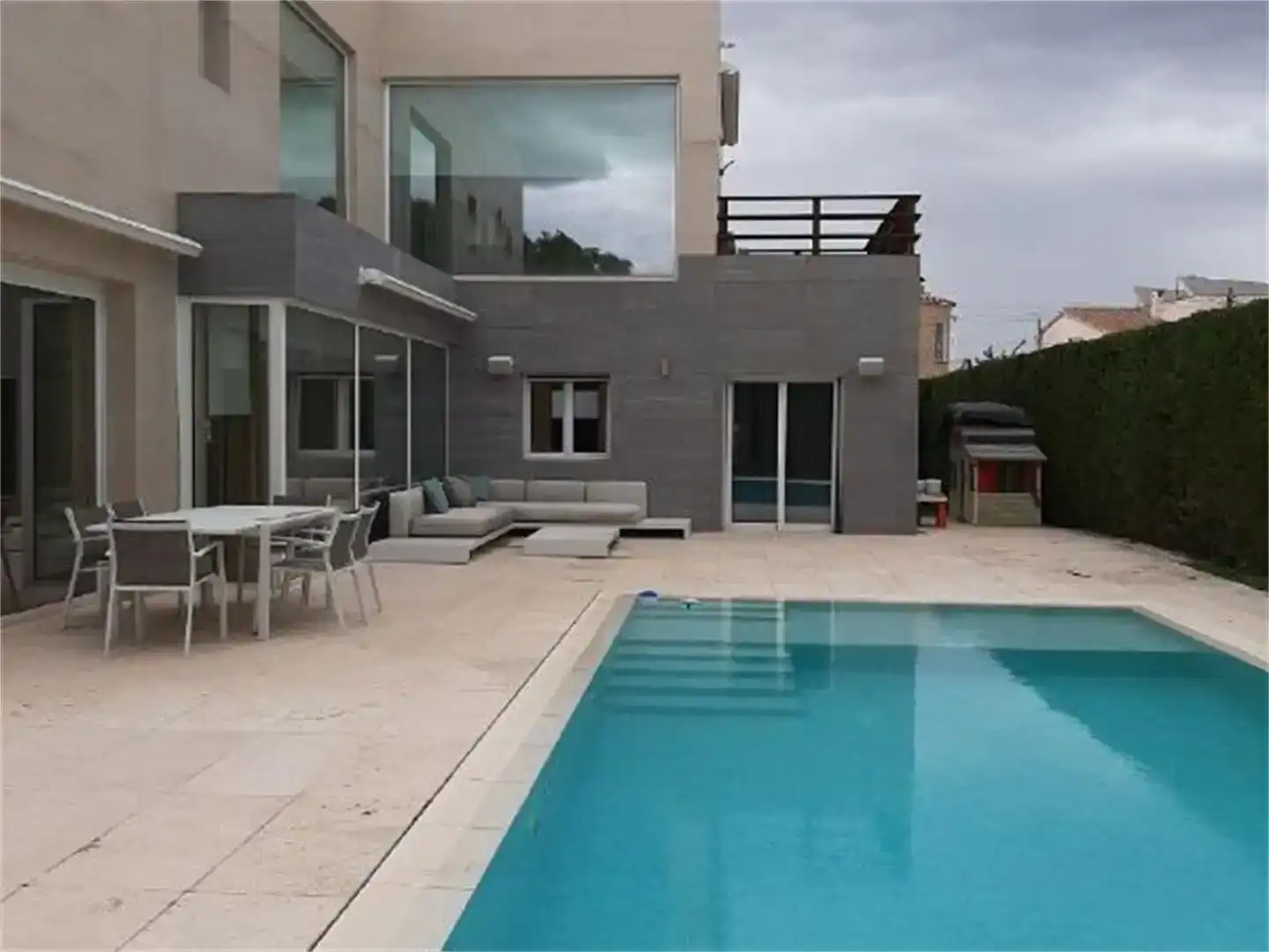 Piscina de Casa adosada en venda en Empuriabrava amb Aire condicionat, Piscina i Balcó