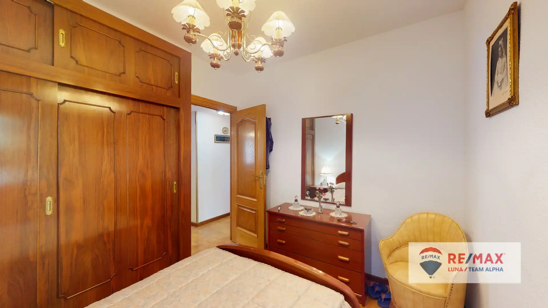 Flat with garden for sale in Calle del General Cadenas Campos 34, imagen 16