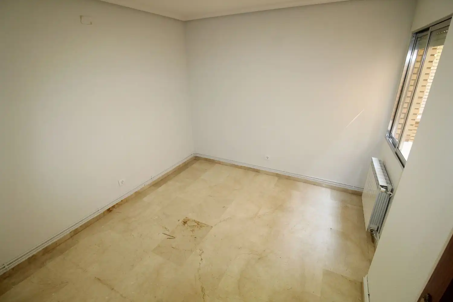Piso de alquiler en Ciudad Real con Aire acondicionado, Calefacción y Terraza