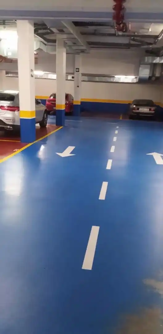 Parkplatz von Wohnungen zur Miete in Vilagarcía de Arousa mit Terrasse, Abstellraum und Möbliert