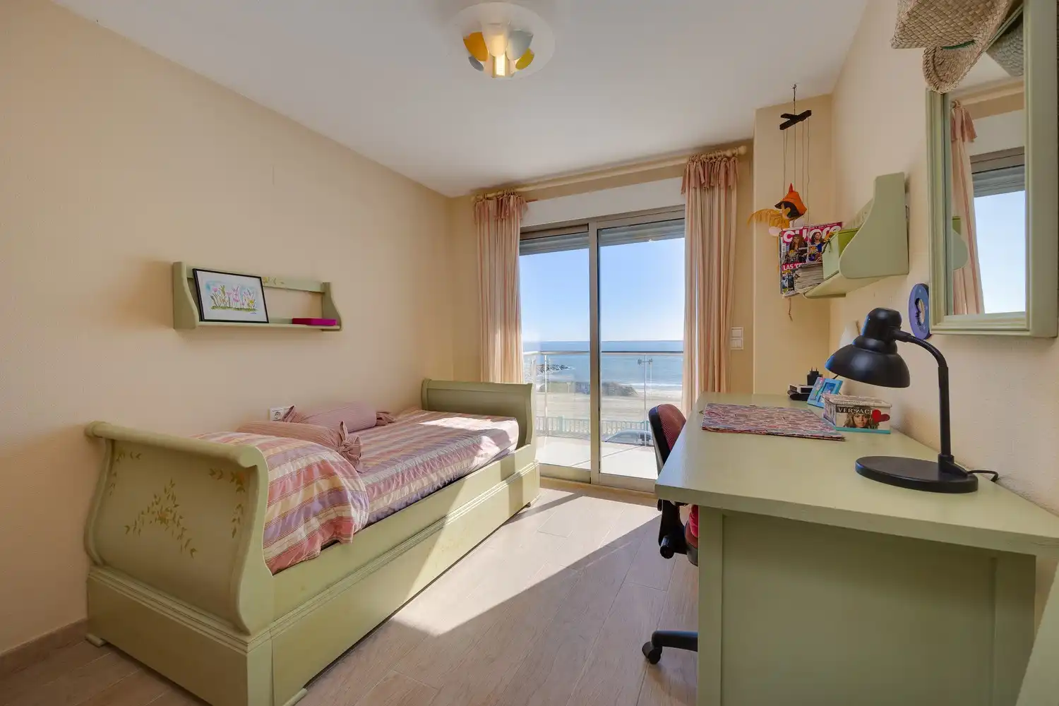 Dormitori de Pis en venda en Torrevieja amb Aire condicionat, Calefacció i Terrassa