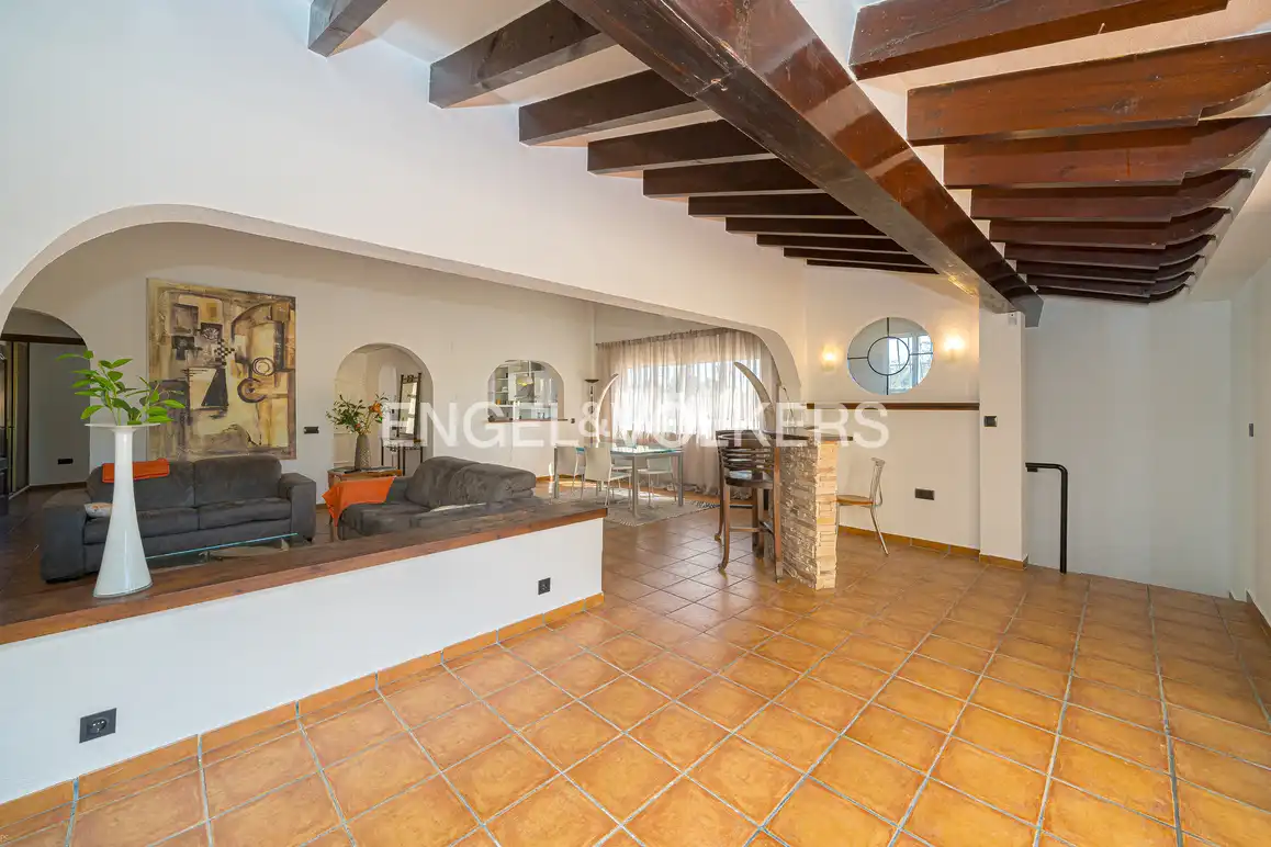 Vista exterior de Casa o chalet en venta en La Nucia con Aire acondicionado, Jardín privado y Piscina