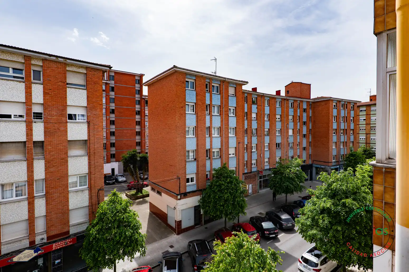 Vista exterior de Pis en venda en Gijón  amb Calefacció, Parquet i Terrassa