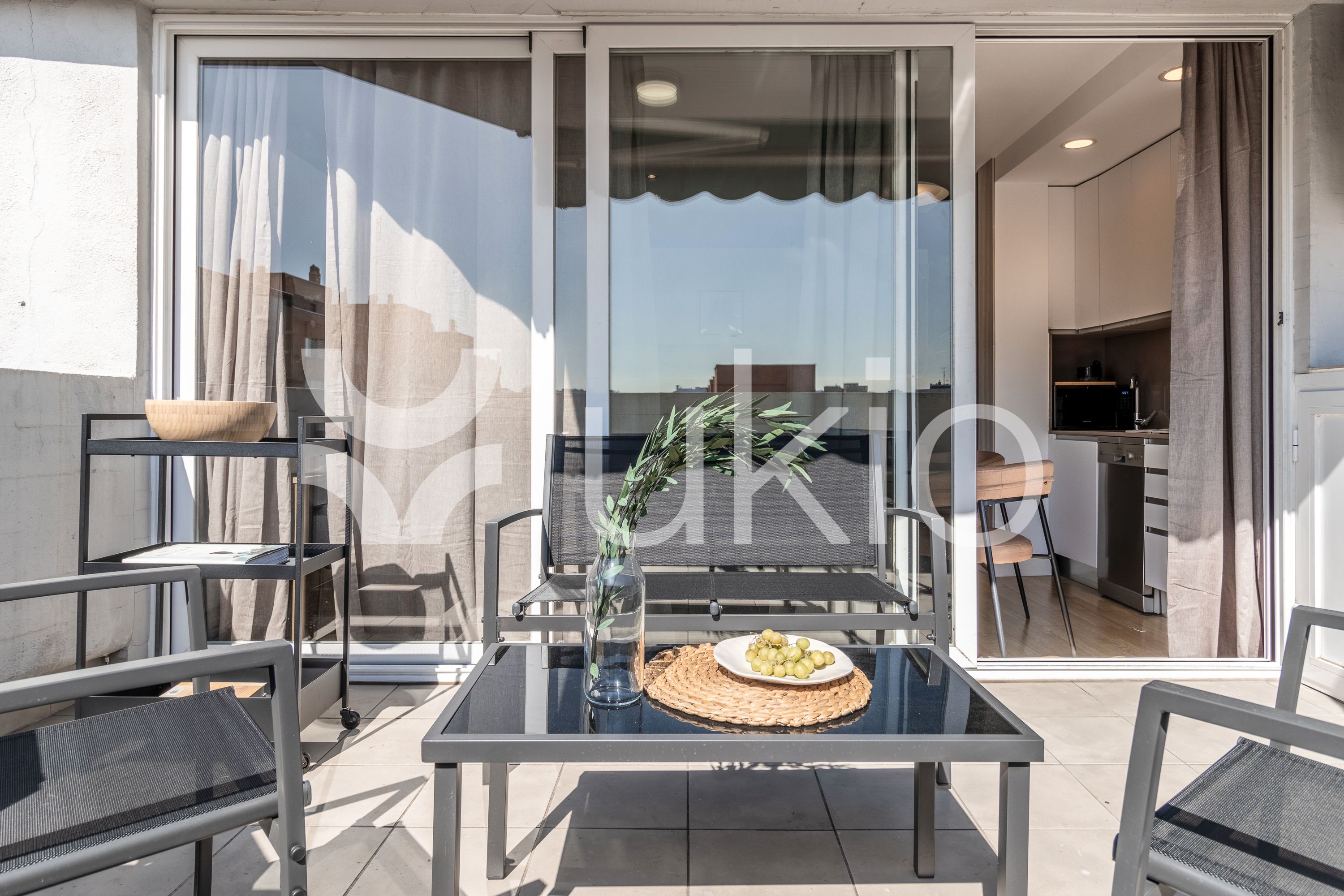 Terrassa de Apartament de lloguer en  Madrid Capital amb Aire condicionat, Calefacció i Terrassa