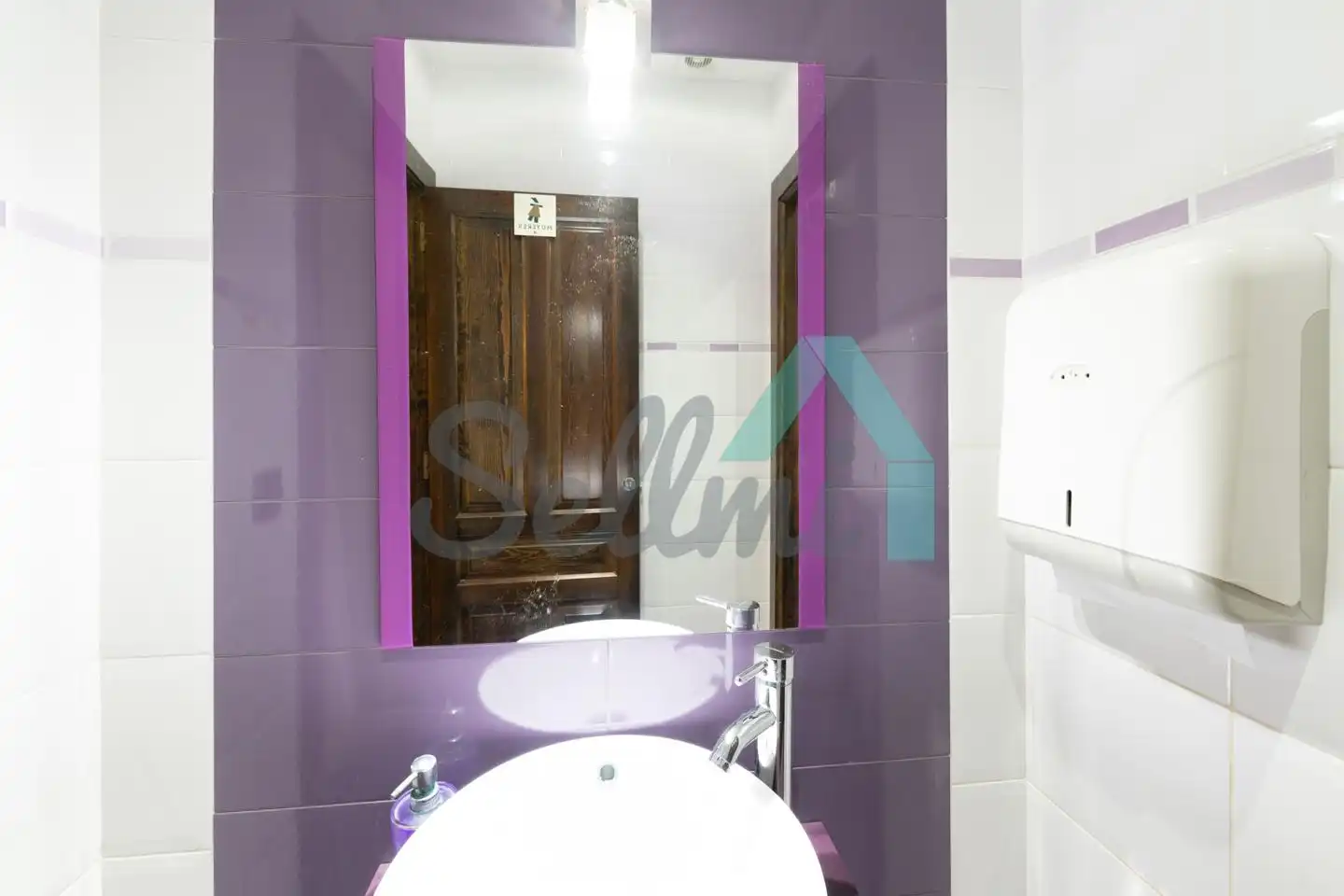 Business premises for sale in Alfonso Camín, imagen 28