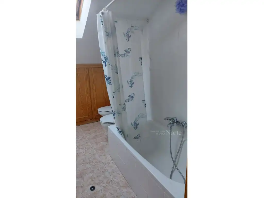 Badezimmer von Maisonette zur Miete in Cobeña