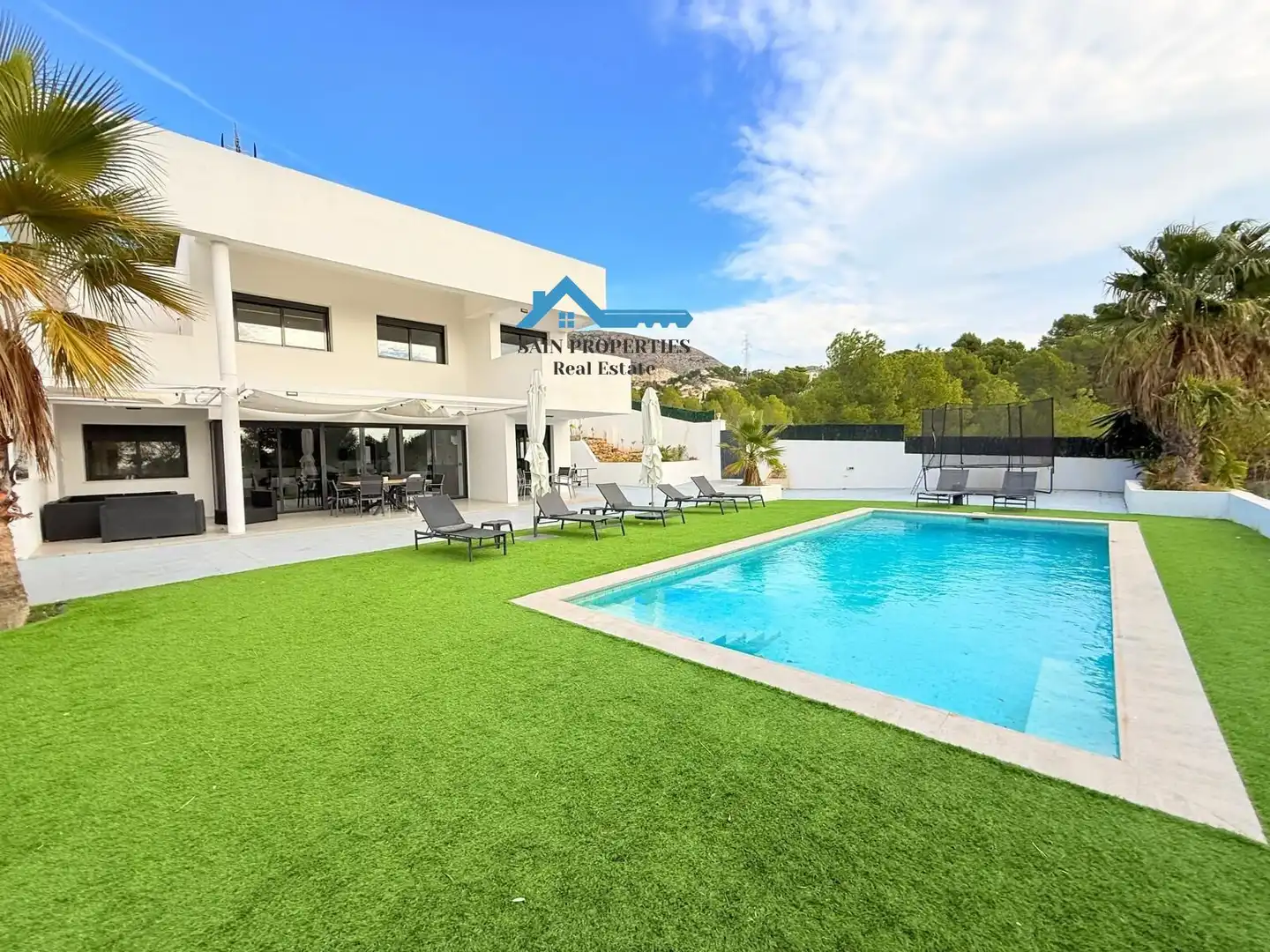 Piscina de Casa o chalet en venta en Altea con Aire acondicionado, Calefacción y Jardín privado