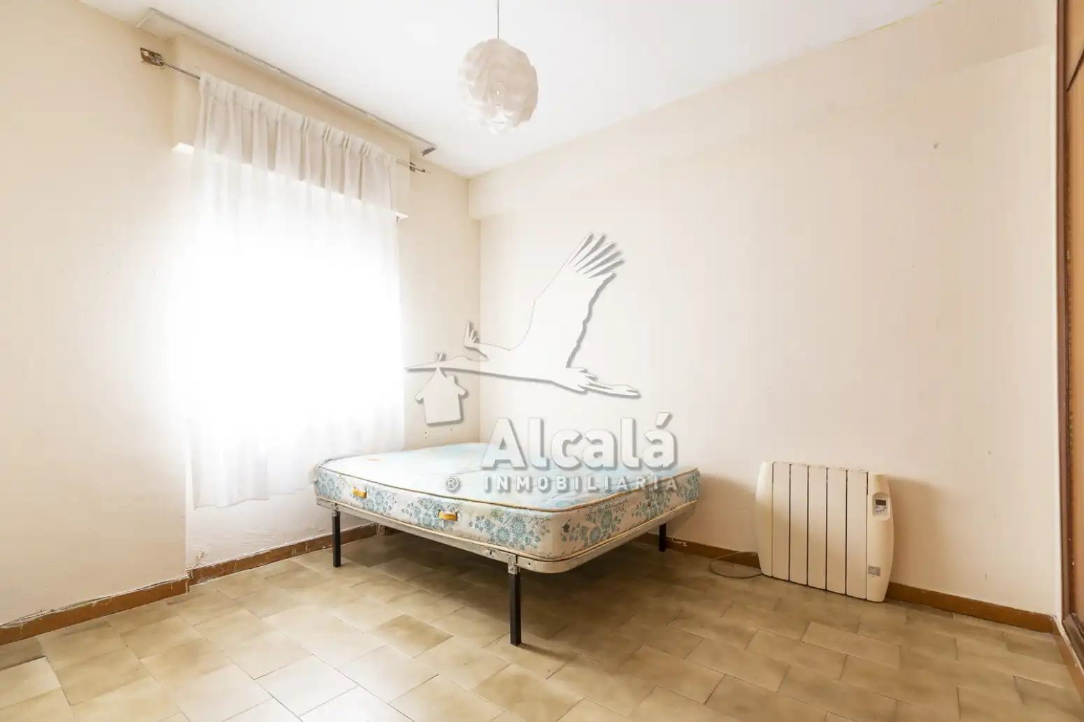 Habitación de Piso en venta en Alcalá de Henares con Calefacción y Terraza