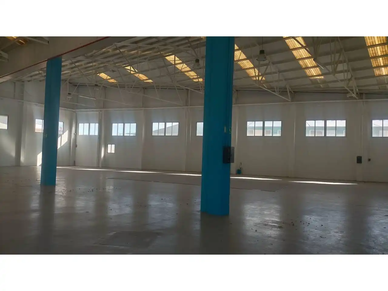 Nau industrial en venda en Picanya
