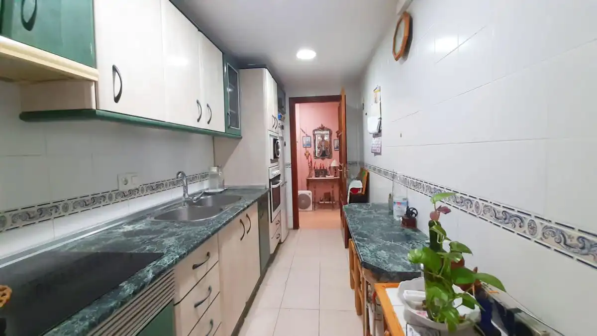 Cocina de Piso en venta en Torremolinos con Terraza