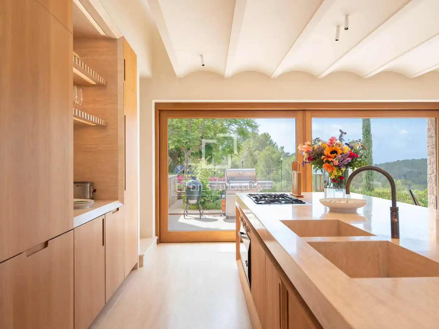 Cocina de Casa o chalet en venta en Santa Eulària des Riu con Aire acondicionado, Calefacción y Jardín privado
