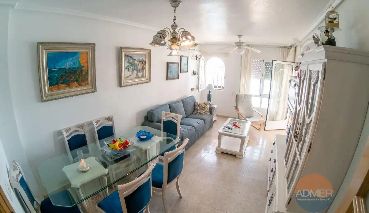 Sala de estar de Piso en venta en La Manga del Mar Menor con Aire acondicionado, Terraza y Trastero