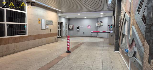 Garaje en Venta en Alhóndiga