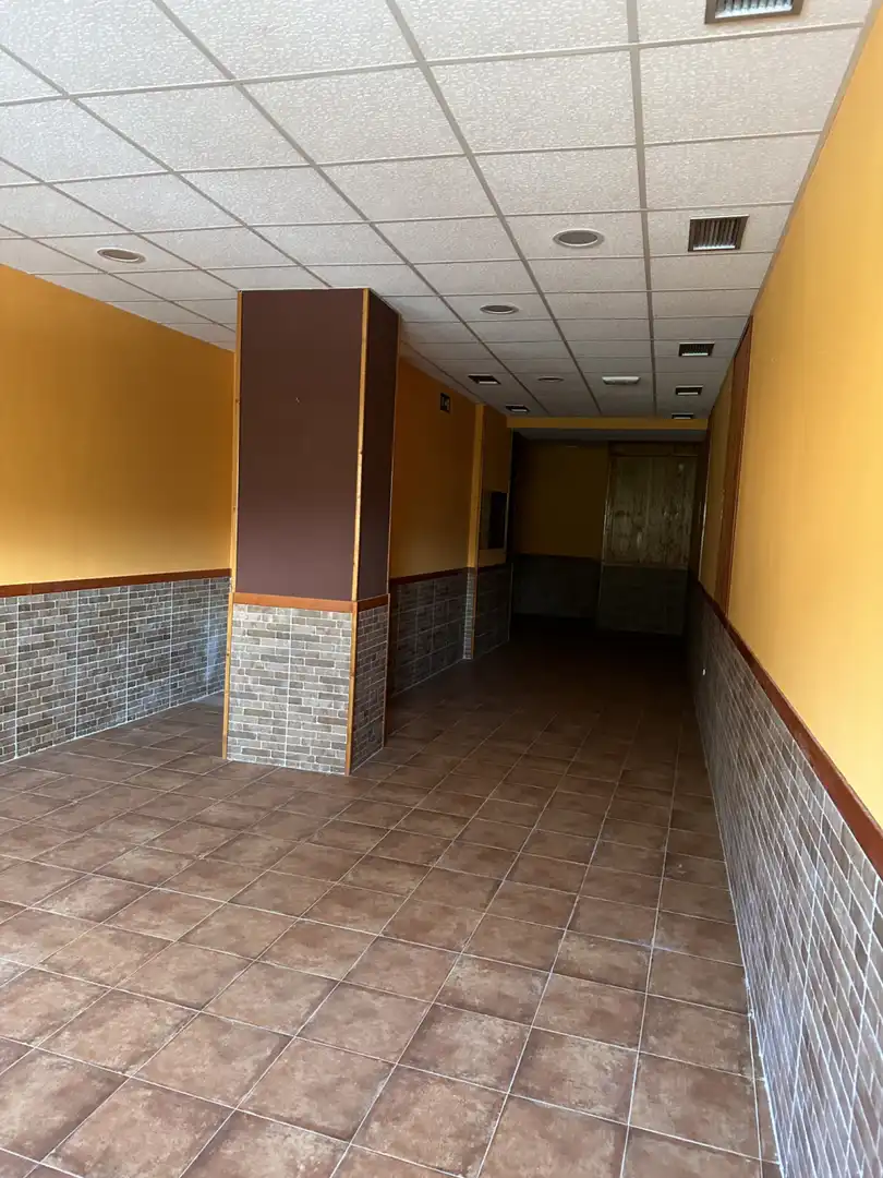 Gewerbefläche zur Miete in La Felguera, imagen 4