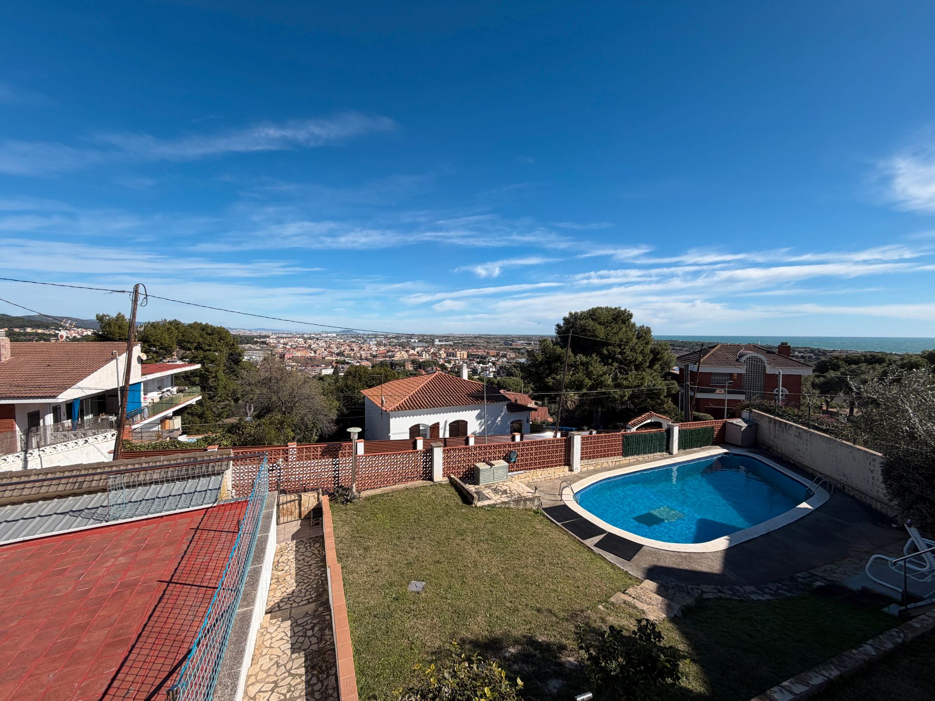 Swimming pool of House or chalet for sale in Castelldefels  with Air Conditioner, Heating and Private garden