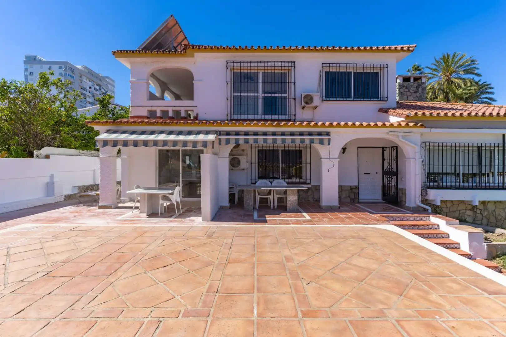 Exterior view of Houses for sale in Benalmádena  with Air Conditioner, Private garden and Swimming Pool