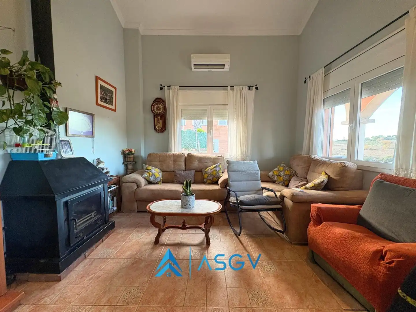 Living room of Houses for sale in Piera  with Air Conditioner, Private garden and Terrace