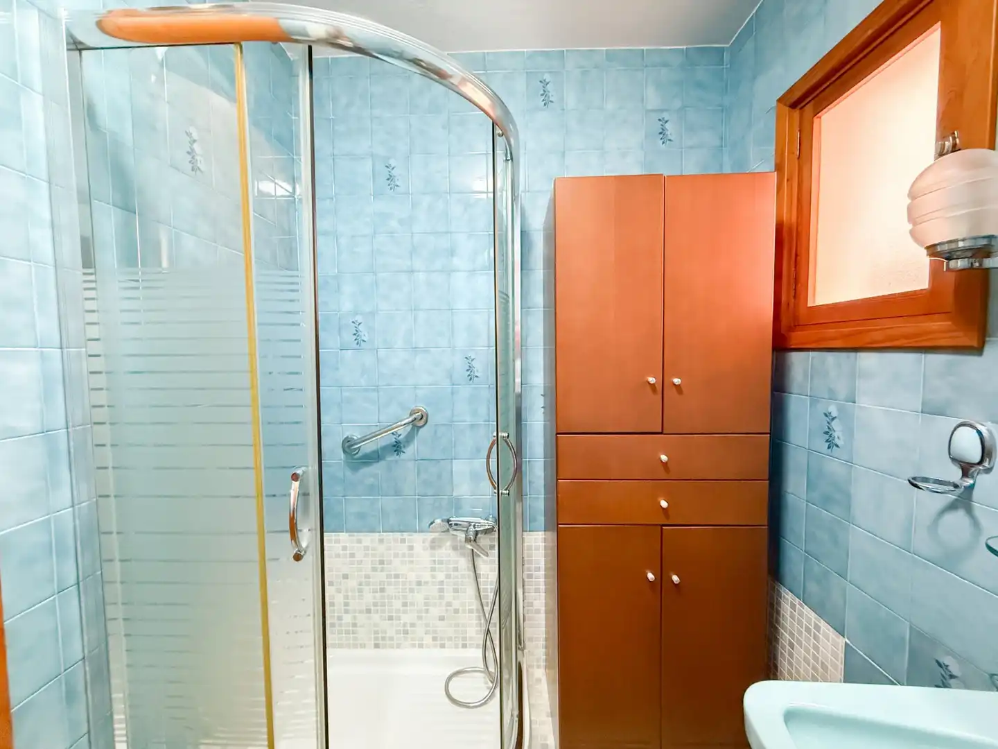 Badezimmer von Wohnung zum Verkauf in Águilas mit Terrasse, Möbliert und Ofen
