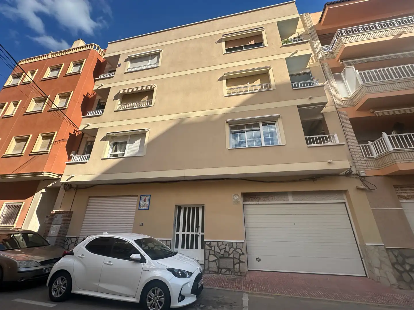 Vista exterior de Apartamento en venta en Torrevieja con Aire acondicionado, Terraza y Amueblado