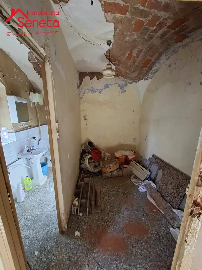 Baño de Casa adosada en venta en Villanueva del Rey con Jardín privado y Trastero