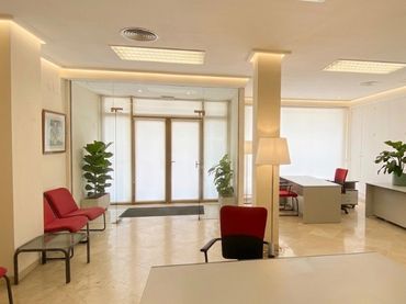 Local comercial en venda a Calle Ciruela 10