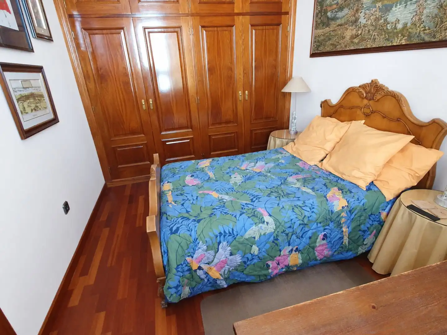 Bedroom of Flat for sale in  Madrid Capital  with Air Conditioner