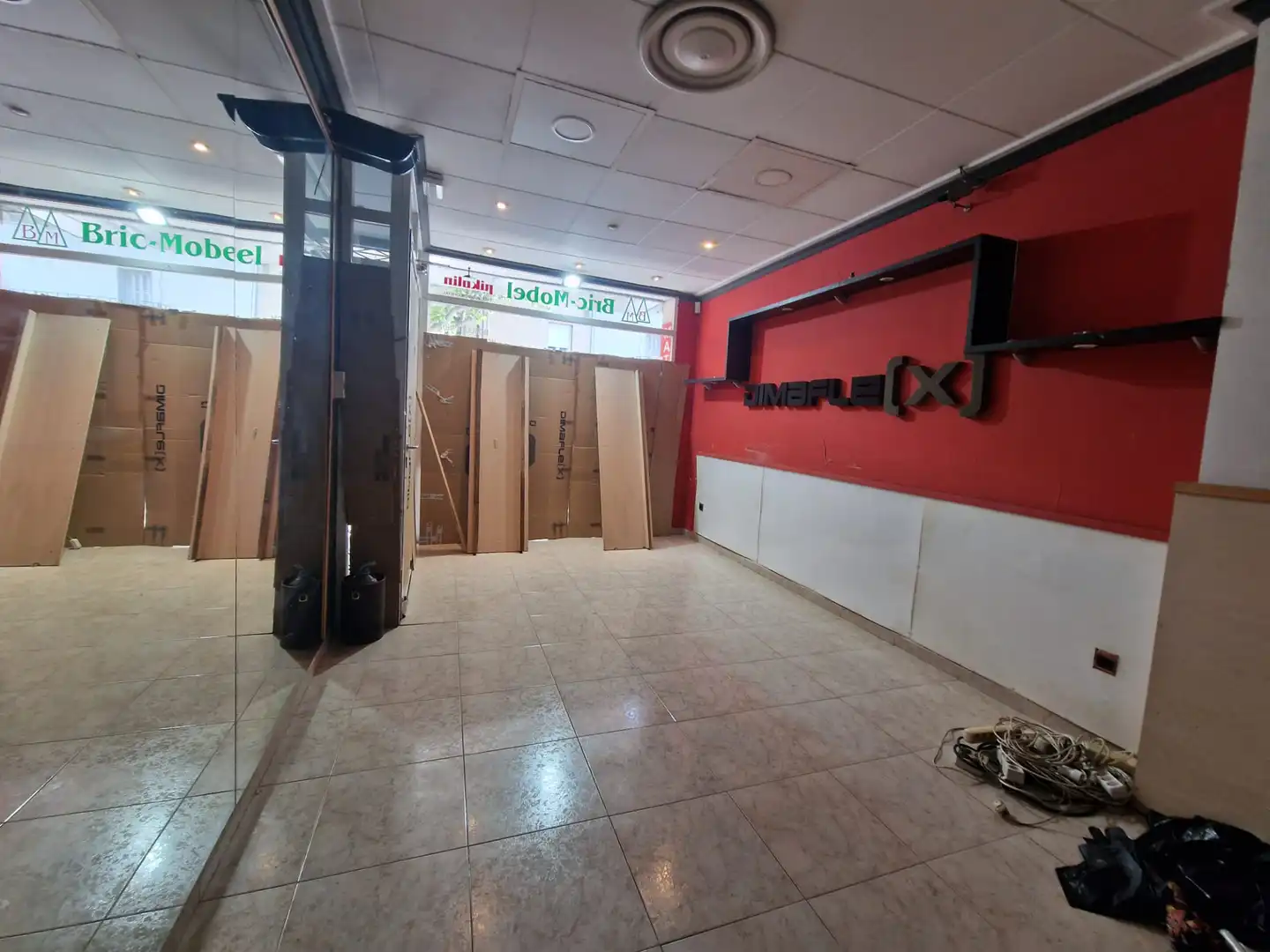 Local comercial en venta en Avinguda Rei en Jaume 153, imagen 6