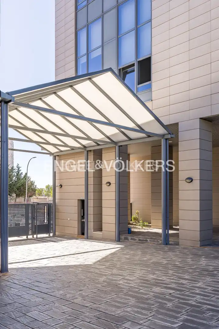 Terrace of Lofts for sale in Madrid  with Air Conditioner, Heating and Swimming Pool