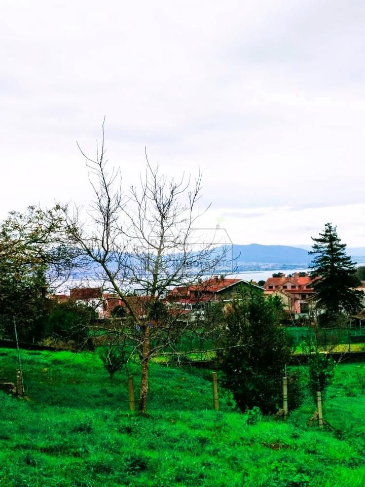 Residential for sale in Vilaboa