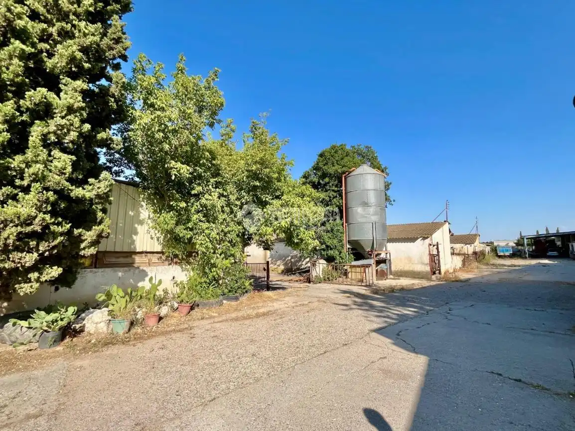 Land for sale in Zaragoza