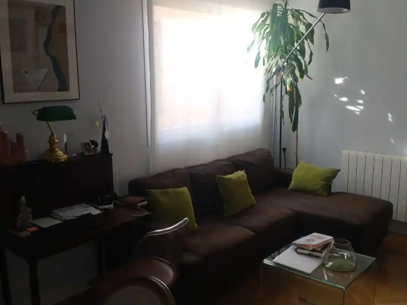 Sala de estar de Piso en venta en  Madrid Capital con Aire acondicionado