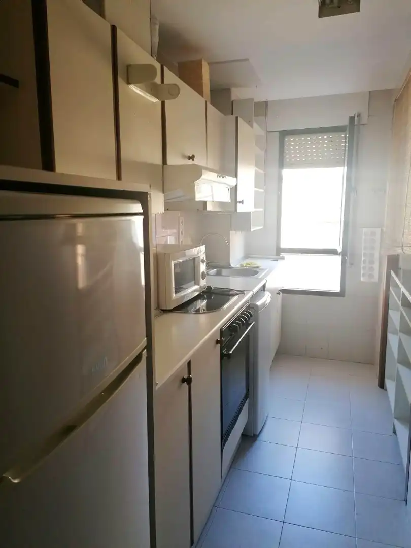 Cocina de Piso de alquiler en Zaragoza con Calefacción, Horno y Lavadora